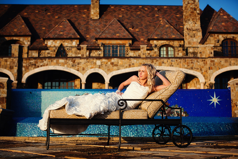 bridal portraits at a private residence by Allison Davis Photography