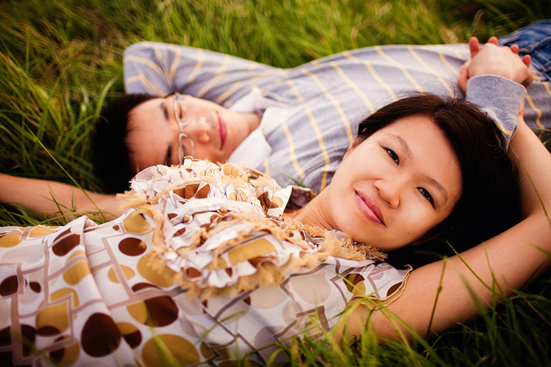 romantic and sweet engagement portraits by plano wedding photographer allison davis