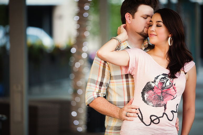 engagement portraits by Dallas wedding photographer Allison Davis Photography