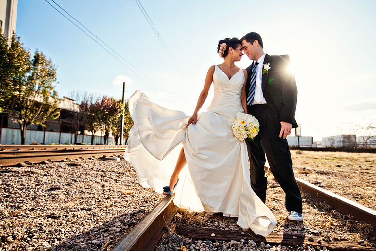 Off the grid wedding photographs by dallas wedding photographer Allison Davis Photography