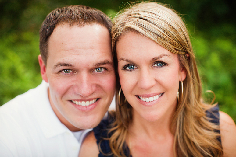 Romantic engagement portraits at Prairie Creek Park by Dallas wedding photographer Allison Davis Photography