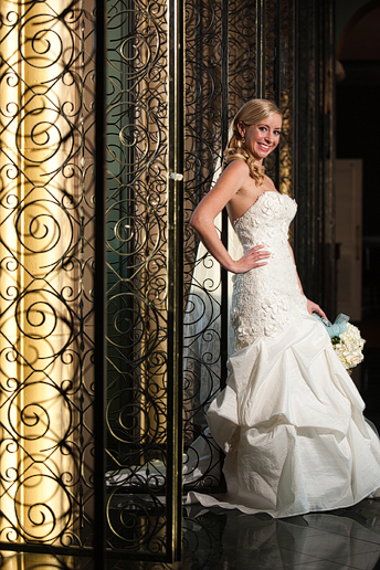 bridal portraits at the Fort Worth Club in the mirror hallway