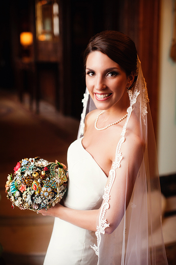 elegant bridal portraits at the Stoneleigh Hotel in downtown dallas