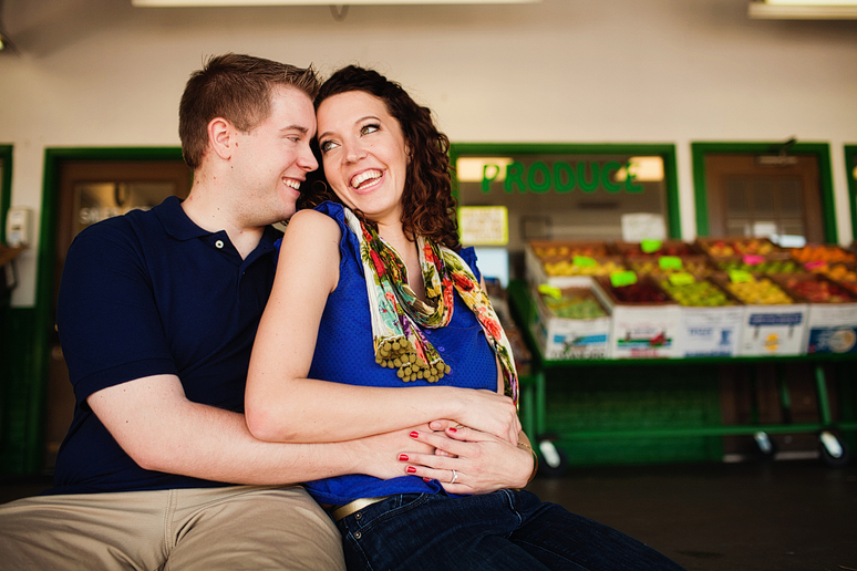 Dallas engagement portraits at the Farmer's Market by Plano wedding photographer Allison Davis Photography