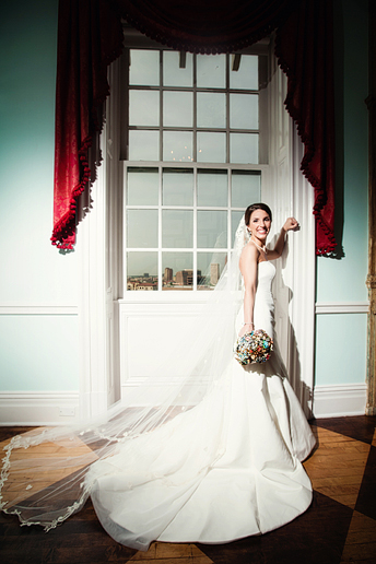 bridal portraits photographed at the Penthouse Suite at the Stoneleigh Hotel in downtown Dallas by Plano wedding photographer Allison Davis Photography