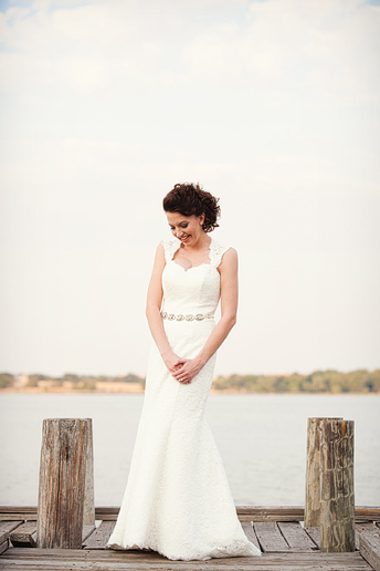 romantic and natural bridal portraits on a fishing dock at White Rock Lake by Plano wedding photographer Allison Davis Photography