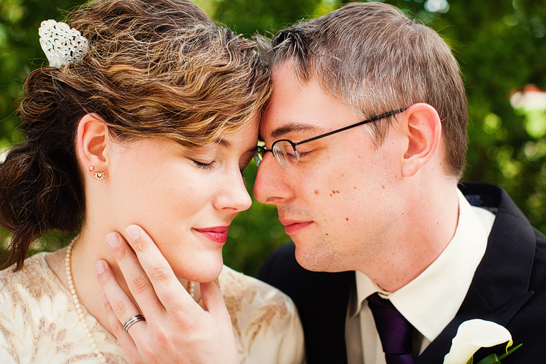 wedding portraits of the Bride and groom by Allison Davis Photography at the Westin Stonebriar Hotel in Frisco