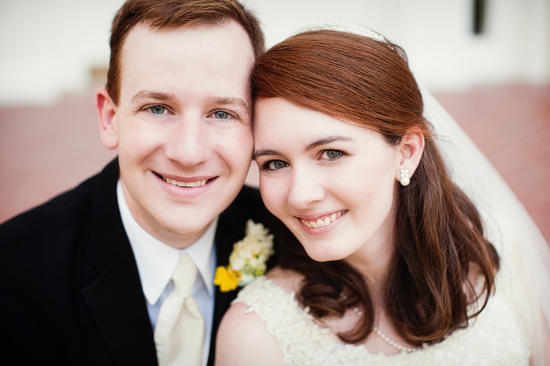 natural and sweet portraits of a bride and groom at Royal Lane Baptist Church by Allison Davis Photography