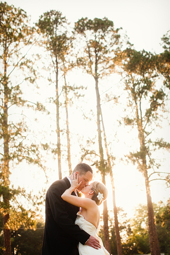 romantic and beautiful bride and groom portraits by Allison Davis Photography at a Dallas country club