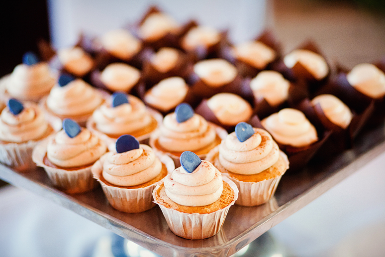 wedding day details of the cupcake table at Prestonwood