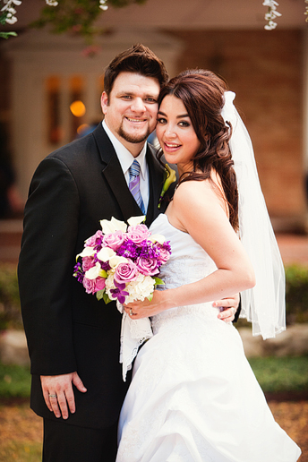 beautiful wedding day classic bride and groom portraits at dallas club