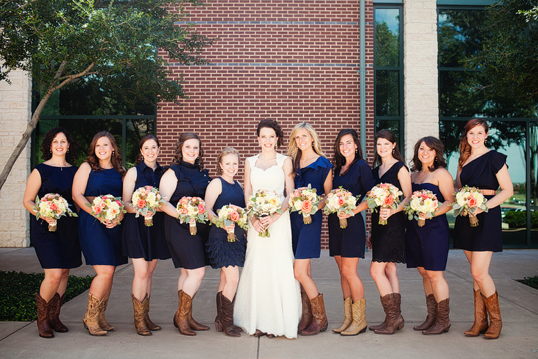 wedding day portraits of the bridesmaids at Prestonwood Baptist Church by Allison Davis Photography
