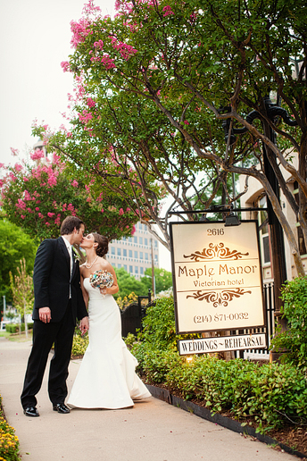 bride and groom portraits at the Maple Manor Hotel by Dallas wedding photographer Allison Davis Photography