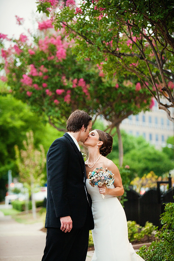 bride and groom portraits at the Maple Manor Hotel by Dallas wedding photographer Allison Davis Photography