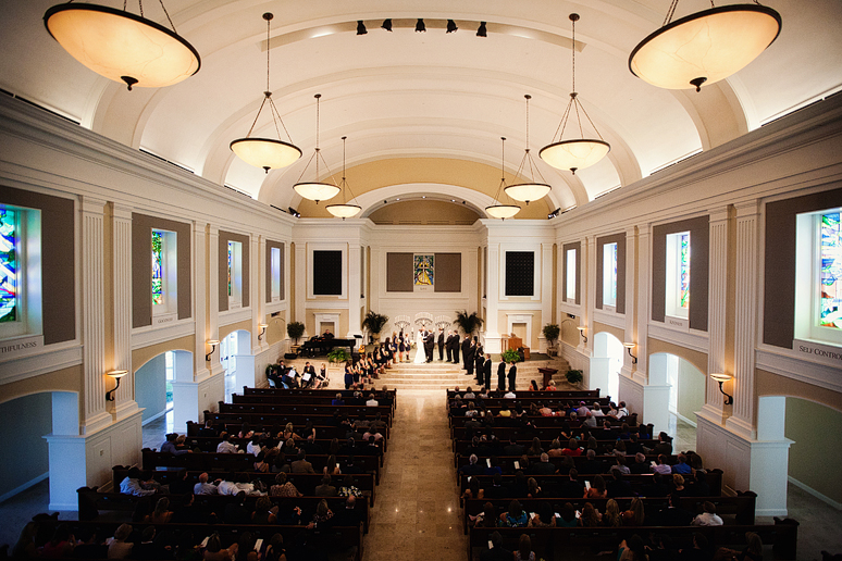 wide shot of wedding ceremony at Prestonwood's Chapel by Allison Davis Photography