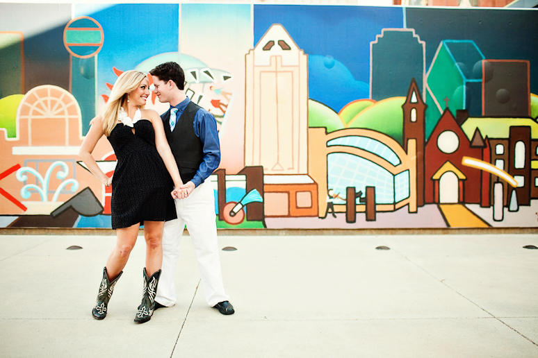 Alyssa&Tyler_Wedding_at_Hickory_street_Annex_The_Heights_Baptist_Church_AllisonDavisPhotography_005