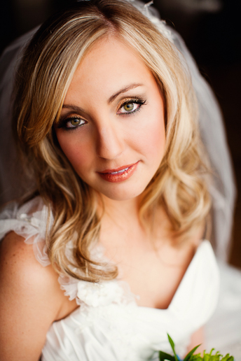 Alyssa&Tyler_Wedding_at_Hickory_street_Annex_The_Heights_Baptist_Church_AllisonDavisPhotography_019