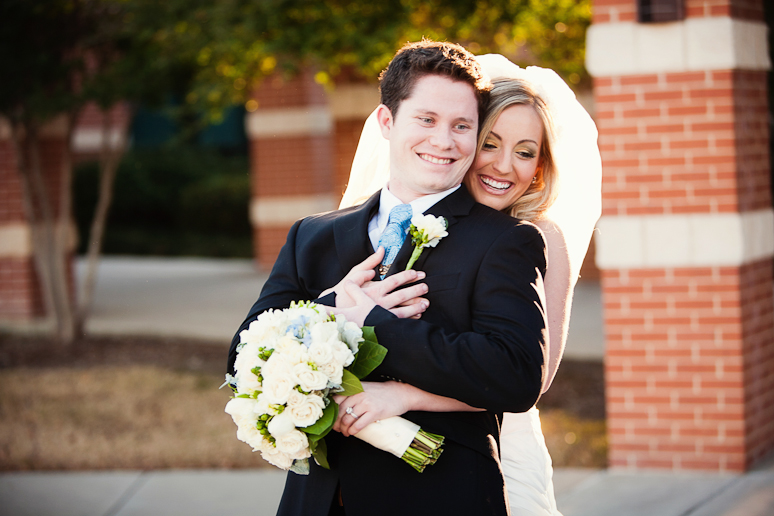 Alyssa&Tyler_Wedding_at_Hickory_street_Annex_The_Heights_Baptist_Church_AllisonDavisPhotography_030