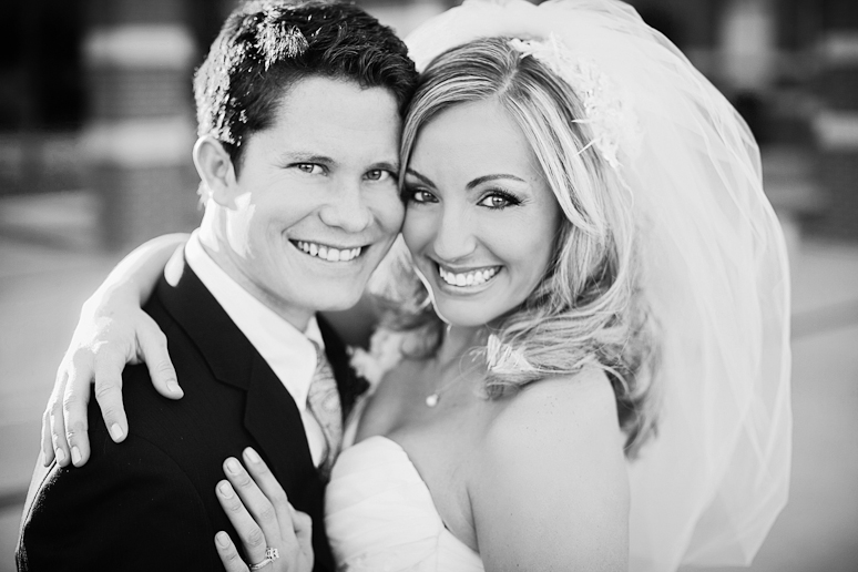 Alyssa&Tyler_Wedding_at_Hickory_street_Annex_The_Heights_Baptist_Church_AllisonDavisPhotography_037