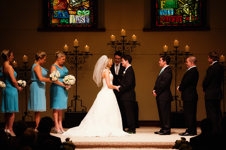 Alyssa&Tyler_Wedding_at_Hickory_street_Annex_The_Heights_Baptist_Church_AllisonDavisPhotography_049
