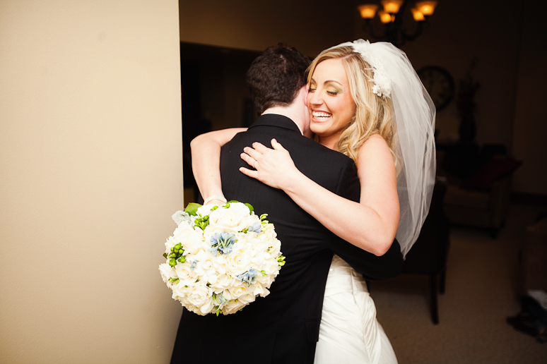 Alyssa&Tyler_Wedding_at_Hickory_street_Annex_The_Heights_Baptist_Church_AllisonDavisPhotography_053