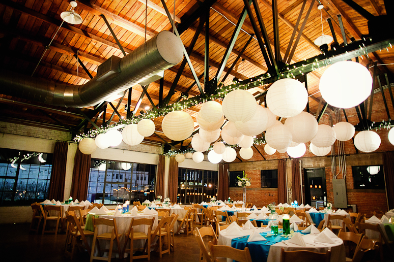 Alyssa&Tyler_Wedding_at_Hickory_street_Annex_The_Heights_Baptist_Church_AllisonDavisPhotography_059