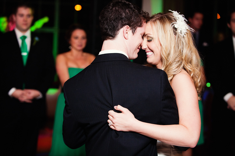 Alyssa&Tyler_Wedding_at_Hickory_street_Annex_The_Heights_Baptist_Church_AllisonDavisPhotography_063