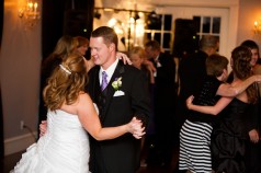 LeslieJohn Wedding byAllisonDavisPhotography HighResolution 501 238x158 Kelly & Clay