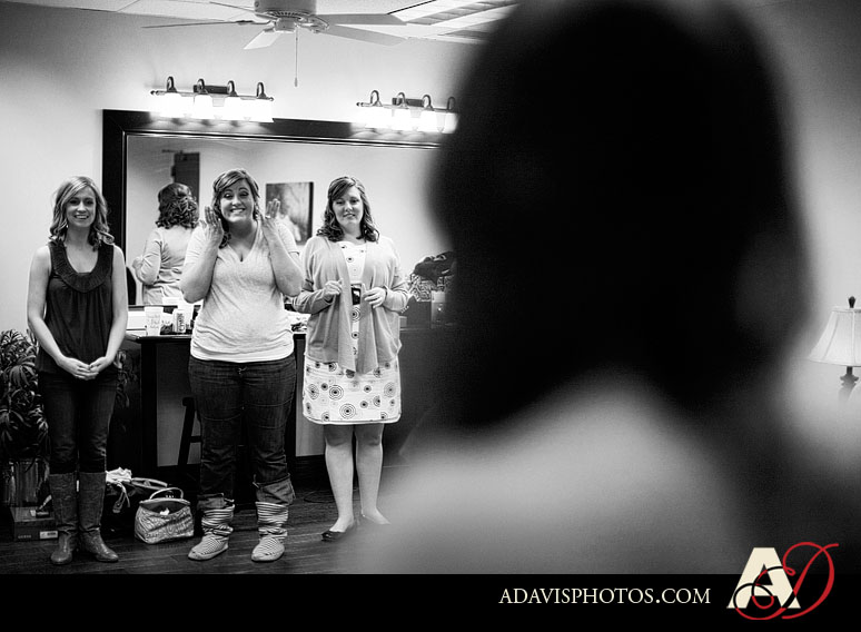 North Texas Wedding at The Heights Baptist Church in Richardson by Dallas Wedding Photographer Allison Davis Photography