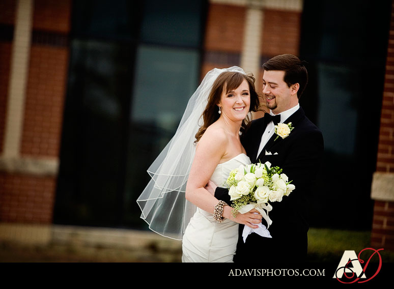 North Texas Wedding at The Heights Baptist Church in Richardson by Dallas Wedding Photographer Allison Davis Photography