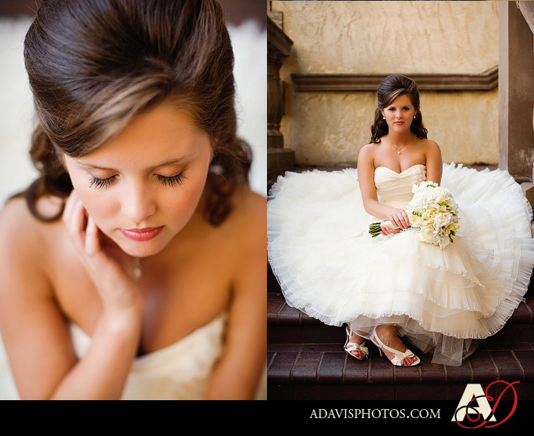 Modern and romantic bridal portraits at the Las Colinas Canals by Dallas Texas wedding photographer Allison Davis Photography