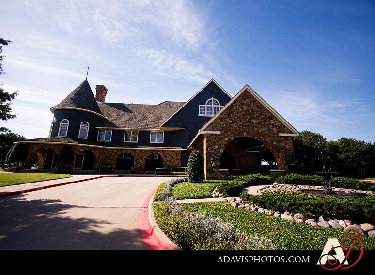 The best wedding ceremony and reception venues in North Dallas - The Stonebridge Country Club in McKinney Texas