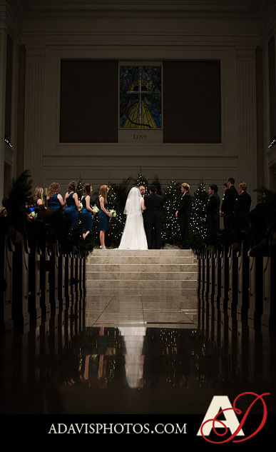 Stephanie&Luis_Wedding_Ceremony_at_Prestonwood_Baptist_Church_by_Dallas_Wedding_Photographer_Allison_Davis_Photography_038