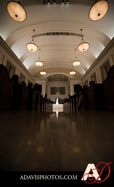 Stephanie&Luis_Wedding_Ceremony_at_Prestonwood_Baptist_Church_by_Dallas_Wedding_Photographer_Allison_Davis_Photography_039