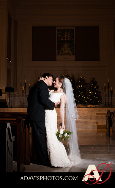 Stephanie&Luis_Wedding_Ceremony_at_Prestonwood_Baptist_Church_by_Dallas_Wedding_Photographer_Allison_Davis_Photography_051
