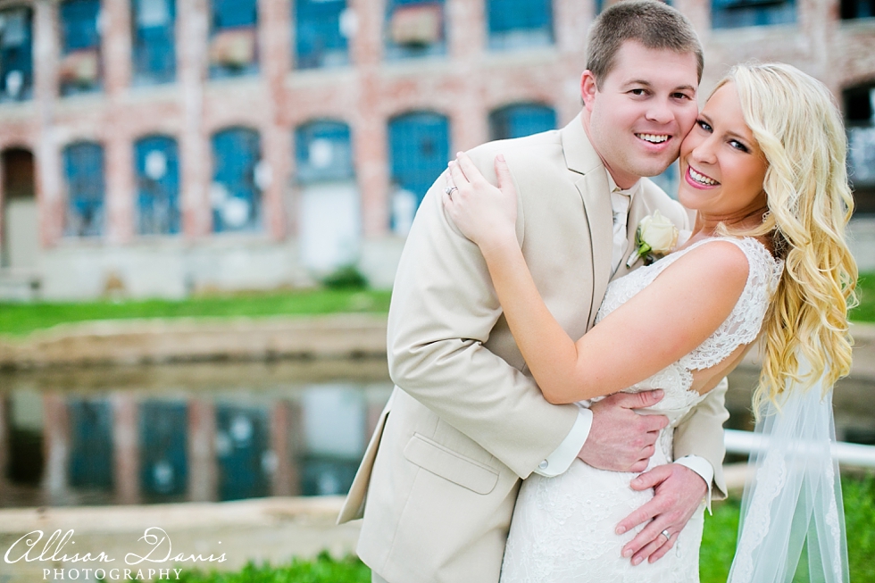 Emily_Clay_Dallas_McKinney_Wedding_The_Cotton_Mill_Allison_Davis_Photography_0017