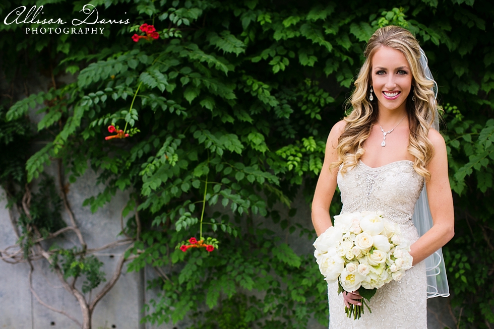 Allie_Dallas_Bridal_Portraits_AllisonDavisPhotography_0002