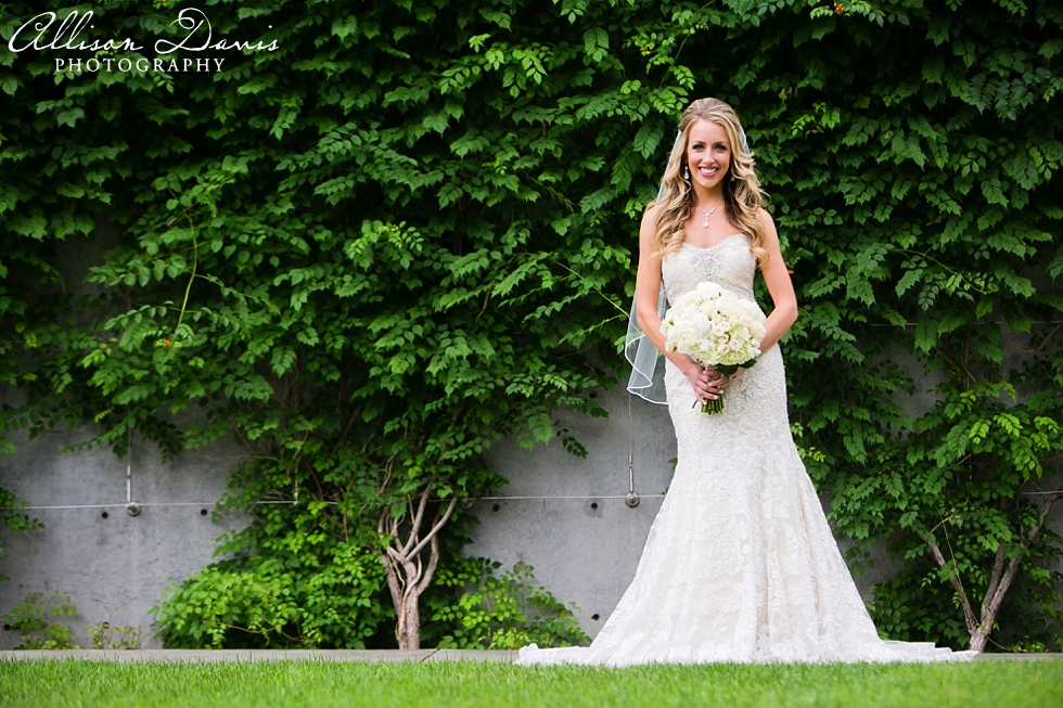 Allie_Dallas_Bridal_Portraits_AllisonDavisPhotography_0008