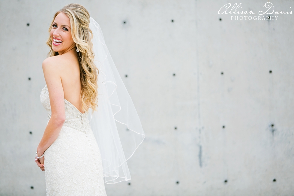 Allie_Dallas_Bridal_Portraits_AllisonDavisPhotography_0011
