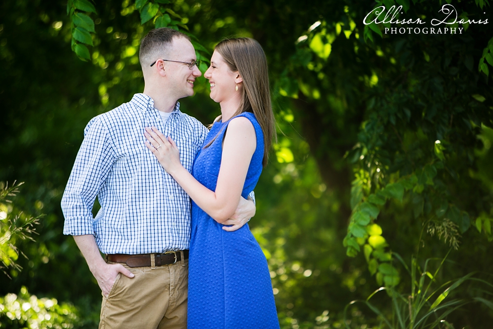 Michelle_Landon_Romantic_Fun_Plano_Texas_Engagement_Portraits_AllisonDavisPhotography_0005