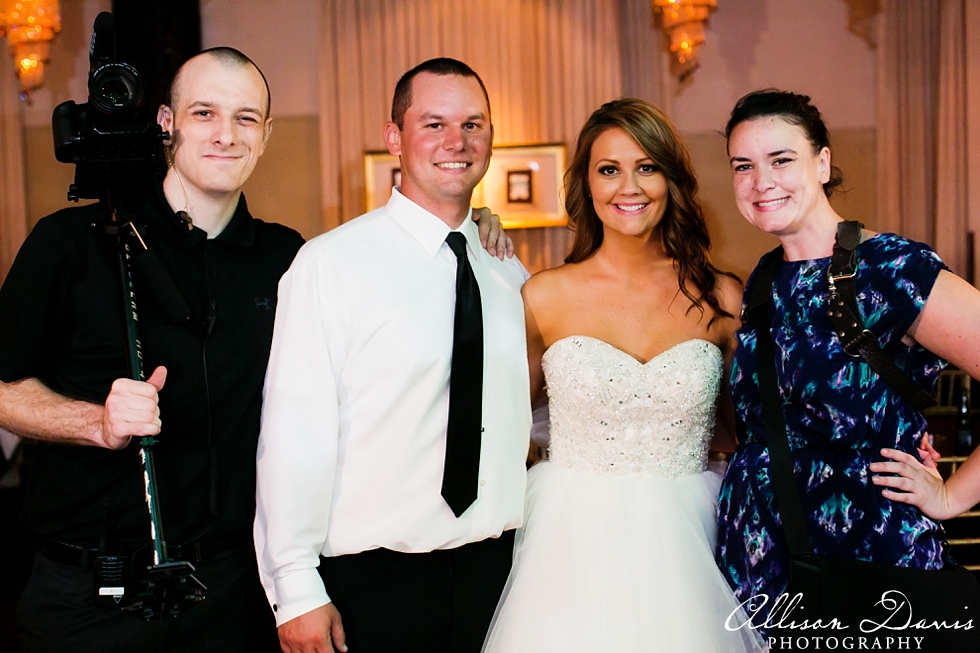 Natalie_Michael_Dallas_Wedding_The_Piazza_In_The_Village_Colleyville_Allison_Davis_Photography_44