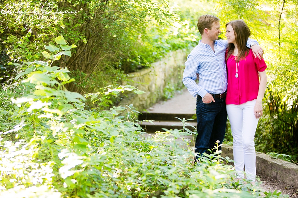 Erin_Andrew_Highland_Park_Dallas_Skyline_Margaret_Hunt_Hill_Bridge_Engagement_Portraits_Allison_Davis_Photography_14