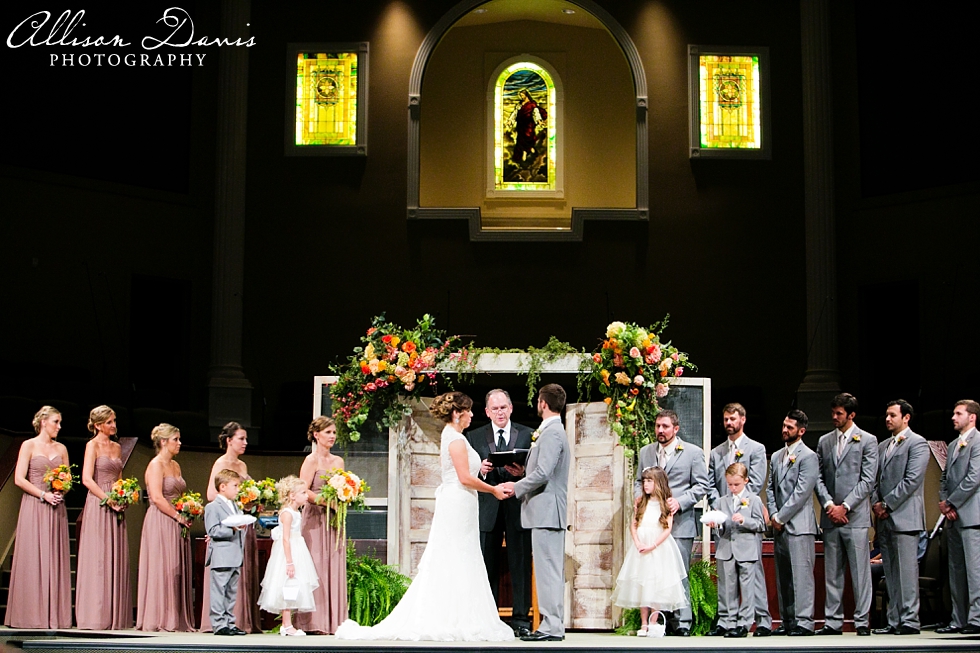 Lindsey_Brandon_Wedding_at_First_Baptist_Mount_Pleasant_Texas_Allison_Davis_Photography_0012
