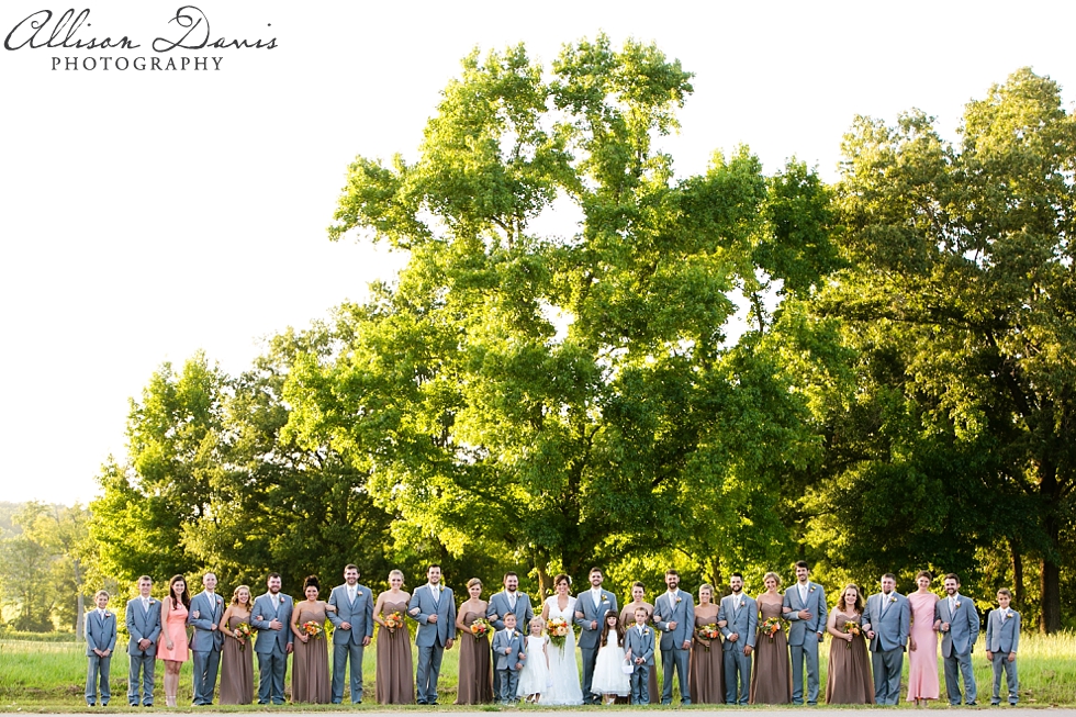 Lindsey_Brandon_Wedding_at_First_Baptist_Mount_Pleasant_Texas_Allison_Davis_Photography_0015