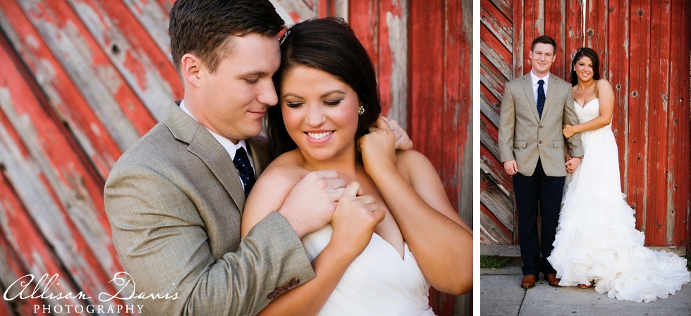 Ashley_Brandon_Fort_Worth_Wedding_Marty_Leonard_Chapel_Joe_T_Garcias_Allison_Davis_Photography_014