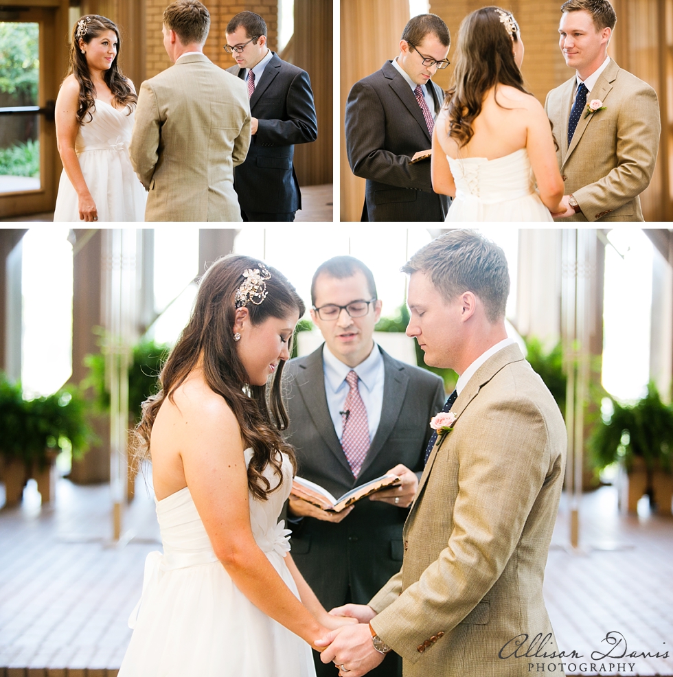 Ashley_Brandon_Fort_Worth_Wedding_Marty_Leonard_Chapel_Joe_T_Garcias_Allison_Davis_Photography_028