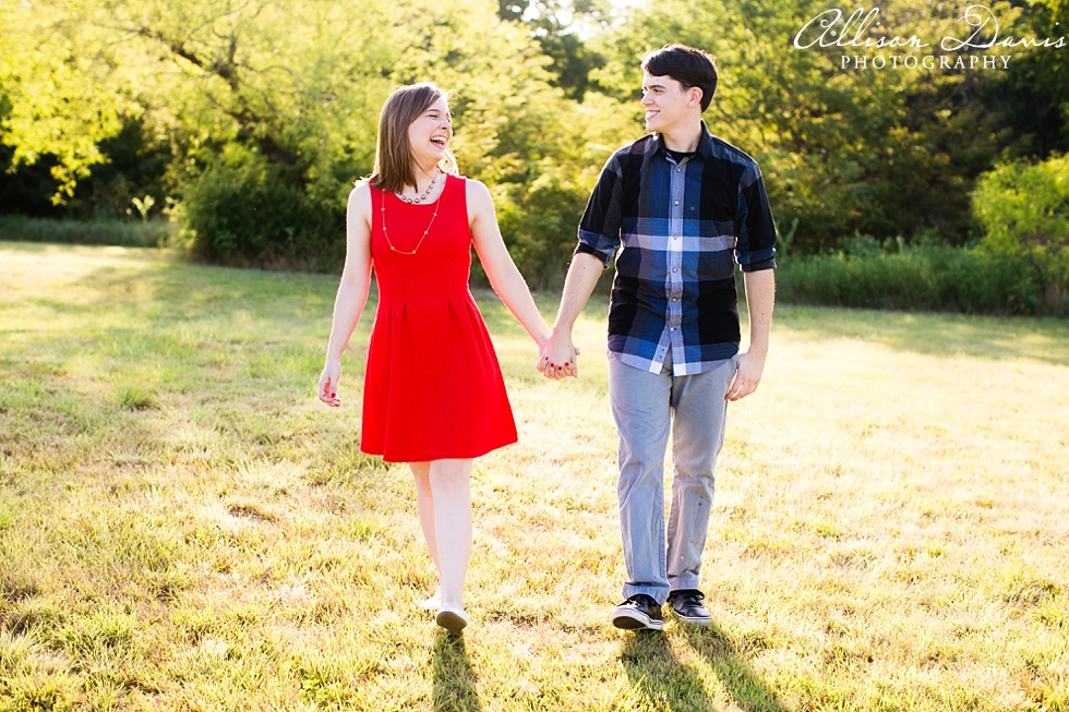 Audrey_Aaron_Engagement_Portraits_at_the_Milestone_Denton_Allison_Davis_Photography_001