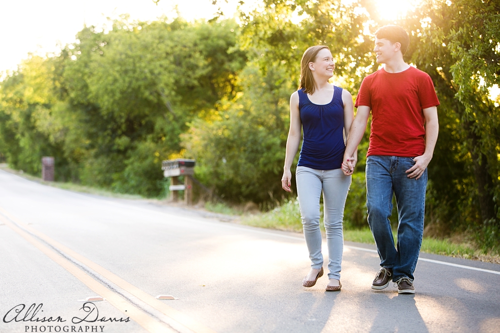 Audrey_Aaron_Engagement_Portraits_at_the_Milestone_Denton_Allison_Davis_Photography_018
