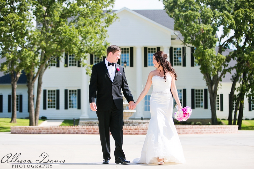 Ashlee_David_Wedding_The_Milestone_Aubrey_Texas_Allison_Davis_Photography_0014
