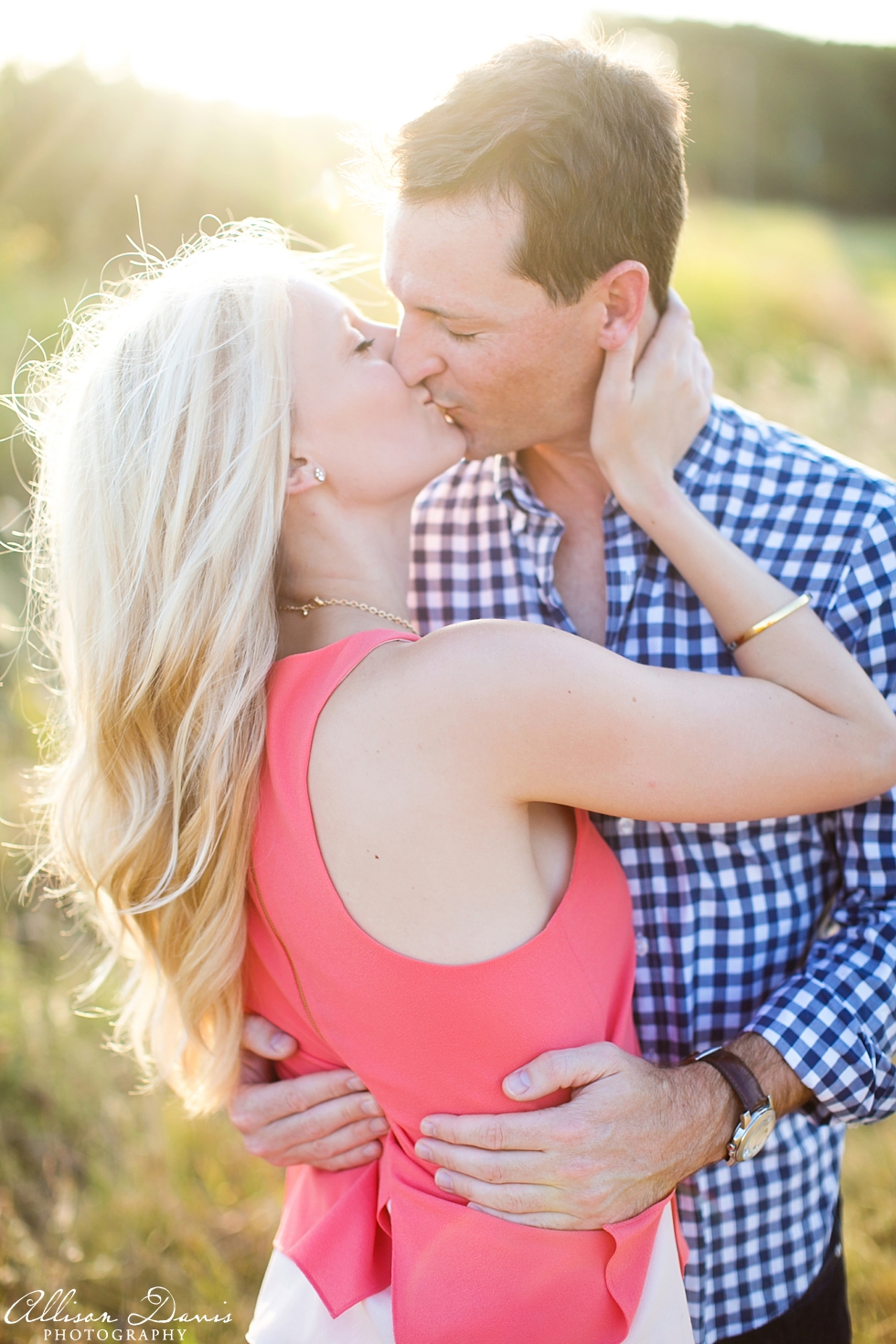 Michelle_Kevin_Engagement_Portraits_Sunrise_White_Rock_Lake_Allison_Davis_Photography_0016